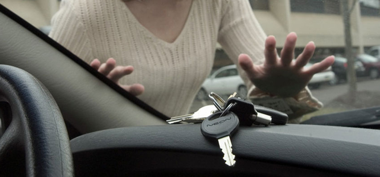 vehicle lockout service Rosedale